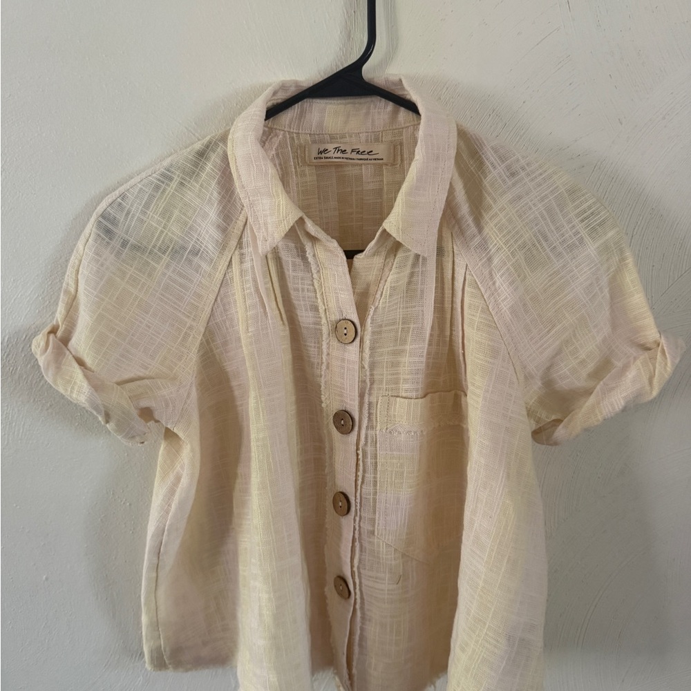 We The Free women’s Button-Front Short Sleeve Shirt